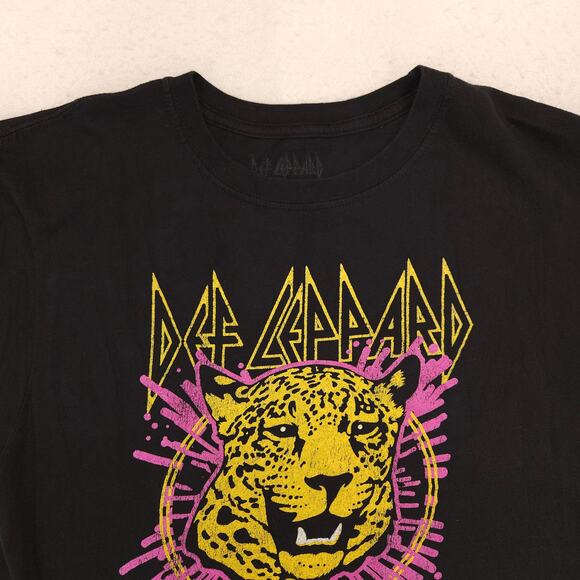 Def Leppard Animal Crew Neck Graphic Band T Shirt Adult Mens Size L Black - Picture 1 of 9